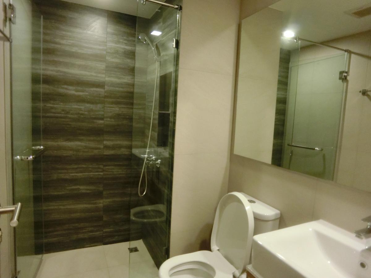 Tc Contel @ Ploenchit Apartment Bangkok
